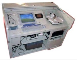 多媒體教學(xué)課桌 現(xiàn)代智慧教室的核心裝備